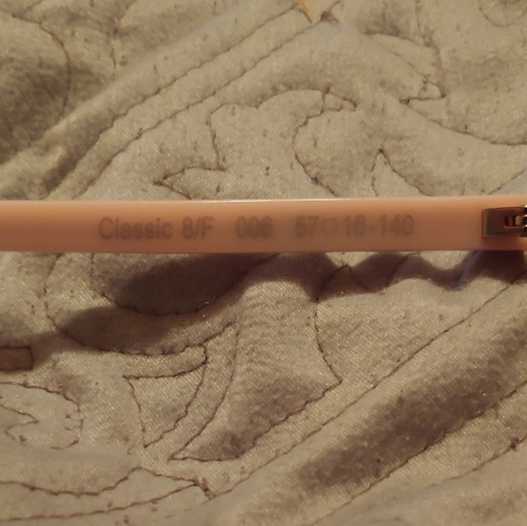 Saint Laurent Paris - Picture 3 of 3